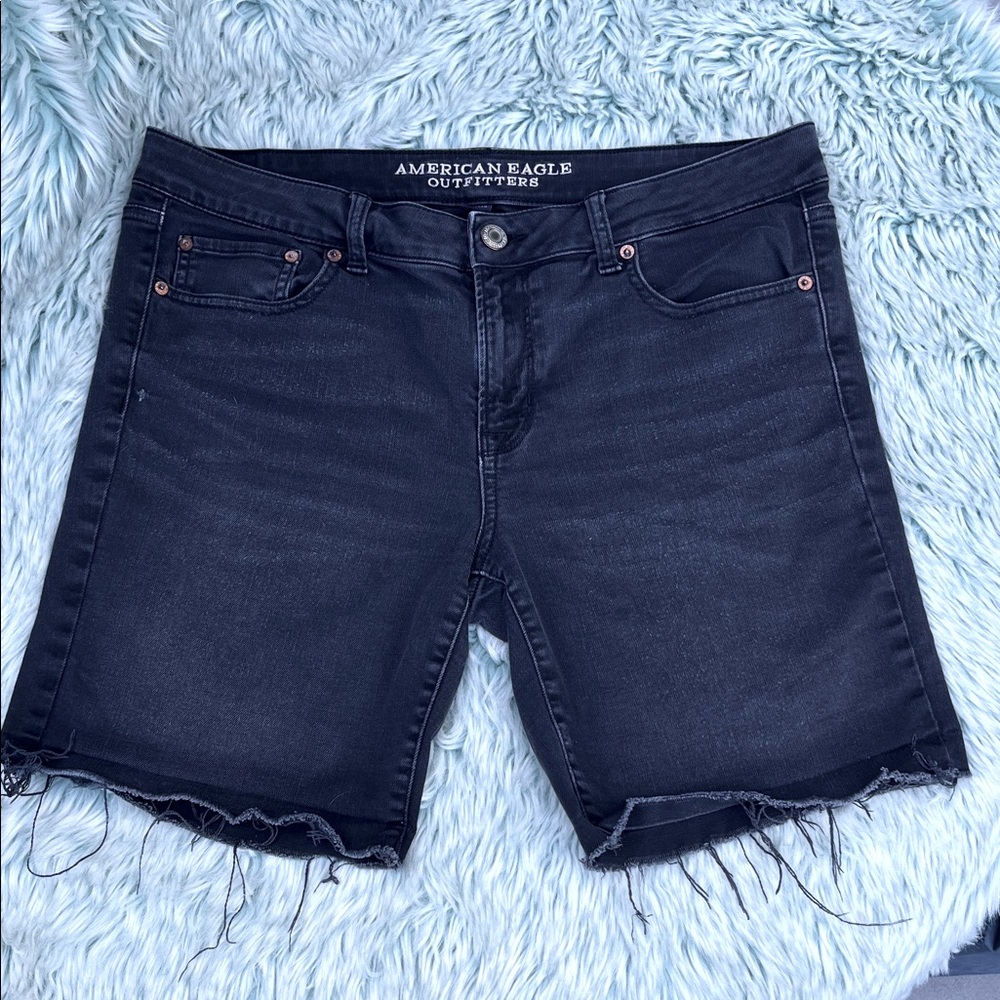 American Eagle Outfitters Black Distressed Denim Jean Shorts, Size 16